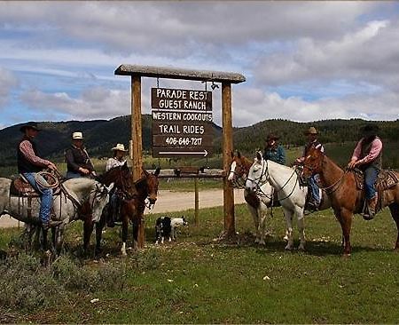 Parade Rest Ranch غرب يلوستون المظهر الخارجي الصورة