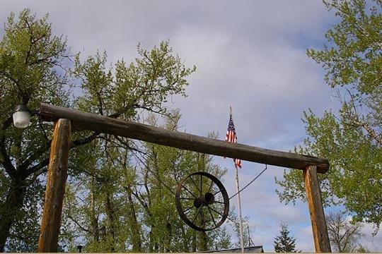 Parade Rest Ranch غرب يلوستون المظهر الخارجي الصورة