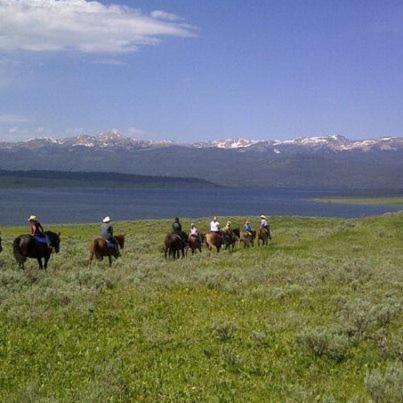 Parade Rest Ranch غرب يلوستون المظهر الخارجي الصورة